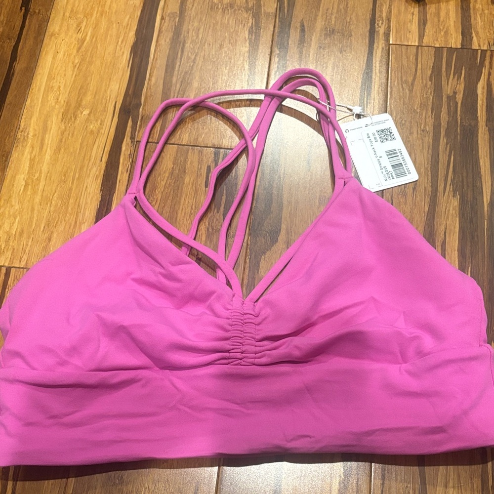 Lululemon Strappy V-neck yoga Bra
